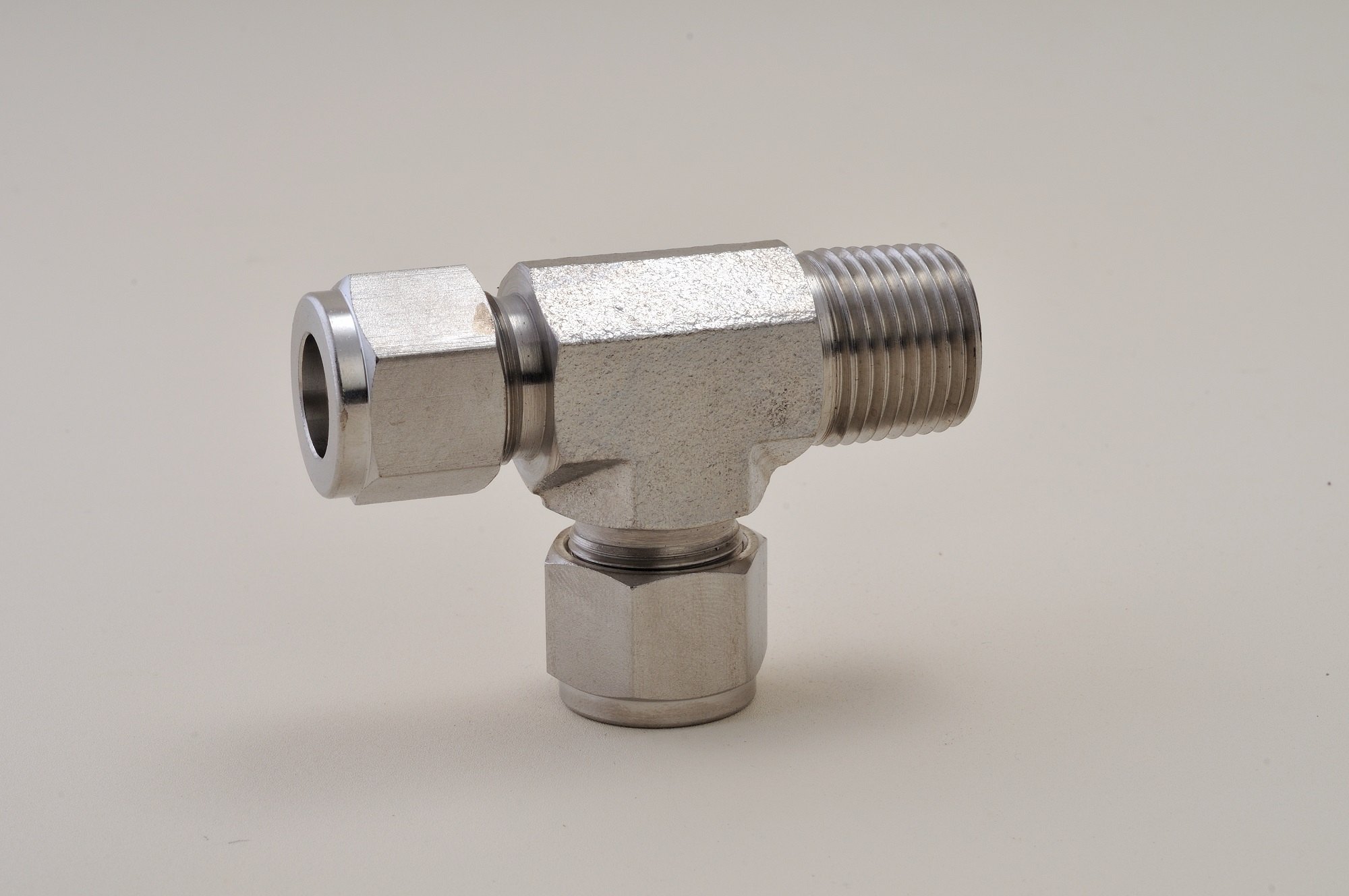 Male Run Tee Tube Fittings